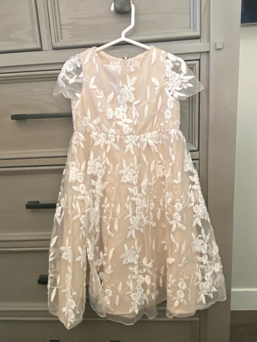 David's Bridal Blush Pink Tulle Floral Embroidered Girls Dress